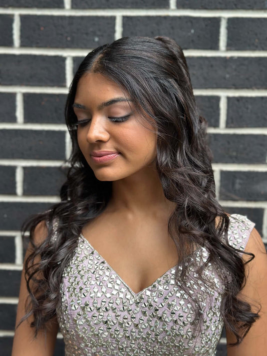 Beautiful soft curls & glam by Vaibe